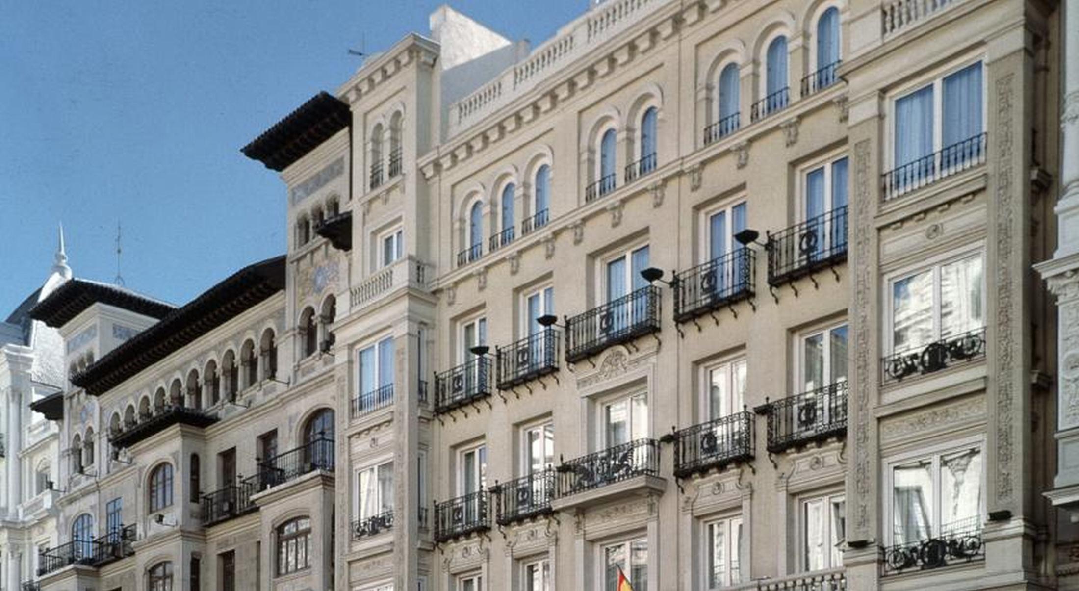 فندق مدريدفي  فندق كاتالونيا جران فيا المظهر الخارجي الصورة