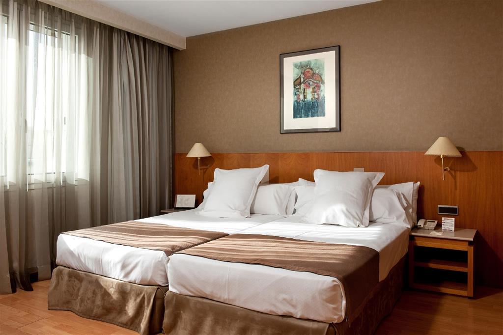 فندق مدريدفي  فندق كاتالونيا جران فيا الغرفة الصورة
